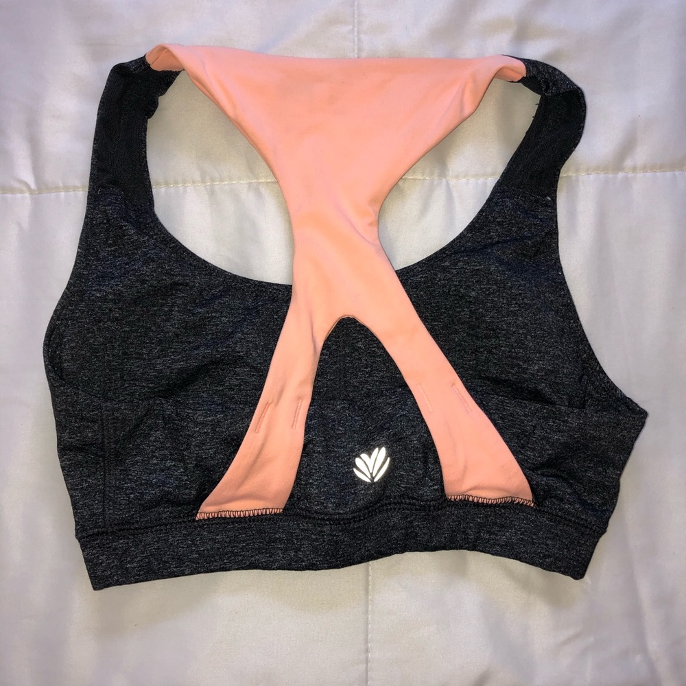 Forever 21 shorts bra NWOT